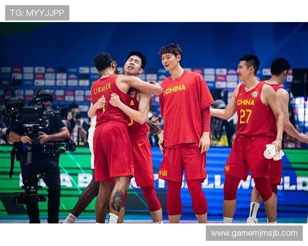 男篮世界杯比赛录像回放免费在线看，详细解析比赛中的精彩战术与关键时刻